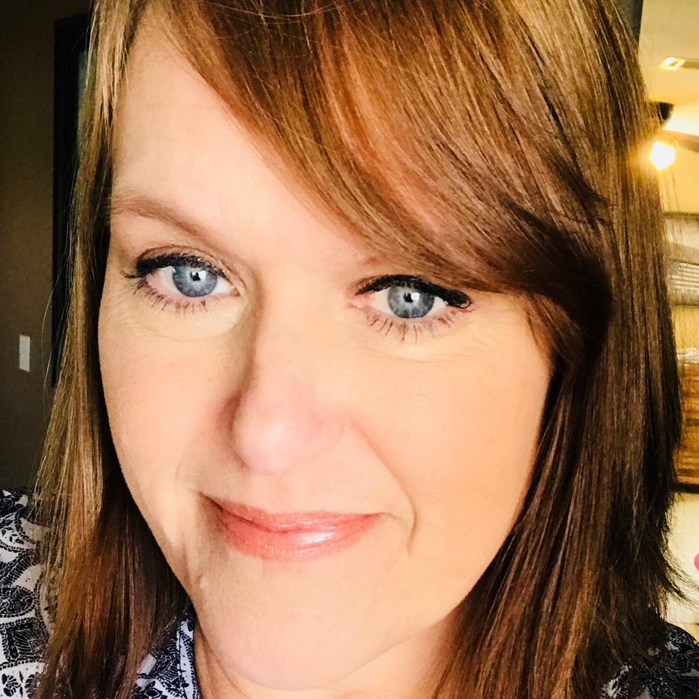 Meet your Posher, Valerie